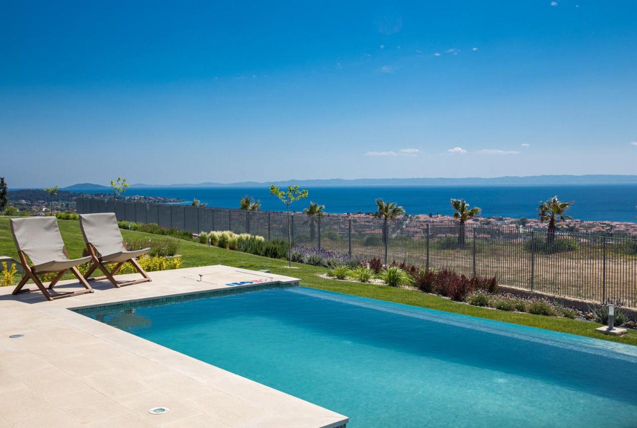 Arthill Eco Villas Nikiti  Exterior photo